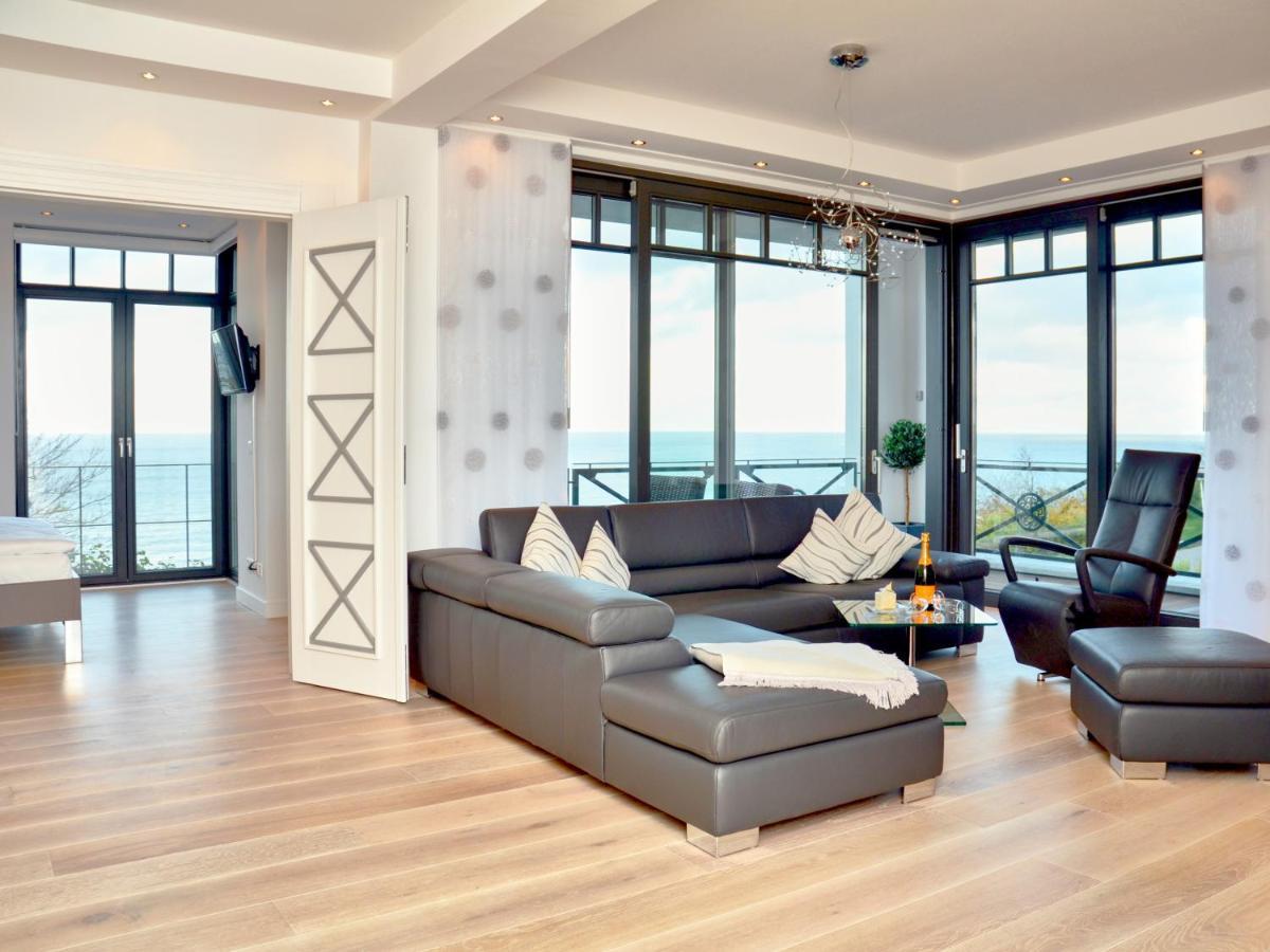 Villa Claire - Meerblicksuite "Sunrise Queen" Sellin  Buitenkant foto