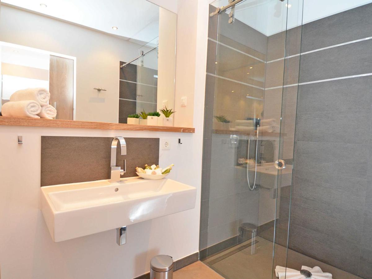 Villa Claire - Meerblicksuite "Sunrise Queen" Sellin  Buitenkant foto